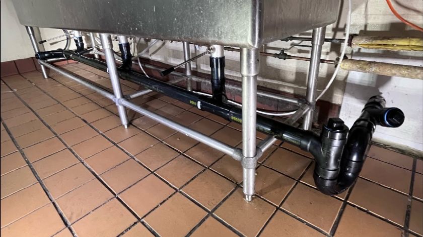 Zümrütevler Mutfak Tesisat Tamiri Lavabo Açma Su Kaçak Tamiri Musluk Değişimi