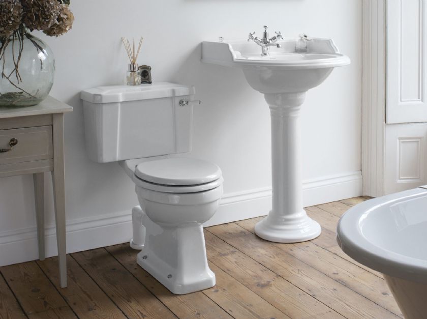 Zümrütevler Vitrifiye Montajı Lavabo Musluk Klozet Tuvalet Taşı Montajı