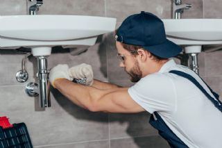 Kurtdoğmuş Banyo Tesisat Tamiri Musluk Lavabo Duş Onarım Değişim